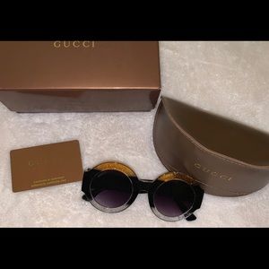 Gucci sunnies